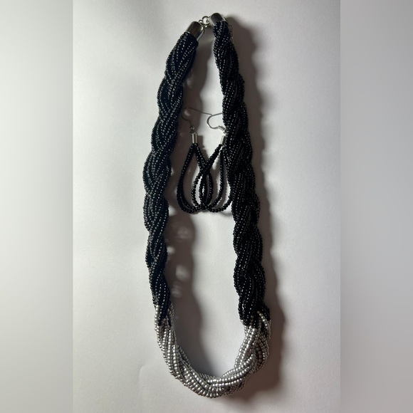 Statement Bicolor Braided Necklace & Earrings Set | Timeless Elegance - Picture 8 of 9